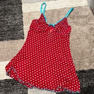 Cacique red polka dot chemise, size 14/16 EUC!